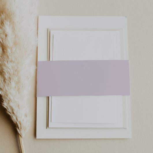 デリケートシンプルなプレーン淡い色のラベンダーパープル結婚ズ 招待状ベリーバンド