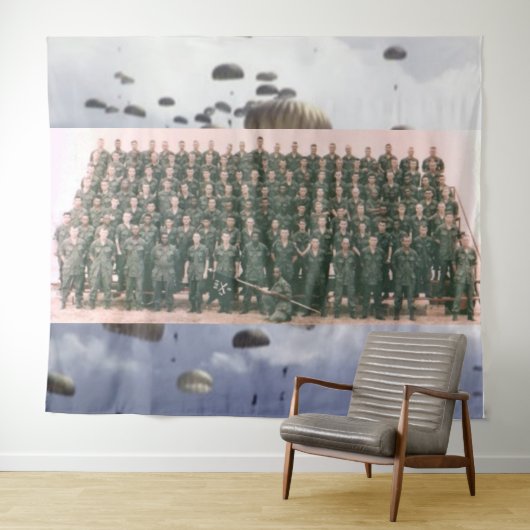 デルタ・レイダース(クローズアップ) タペストリー (インサイチュ(横))