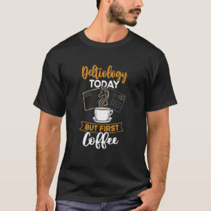デルティオロジーコーヒーdeltiologistポストカードコレクター tシャツ