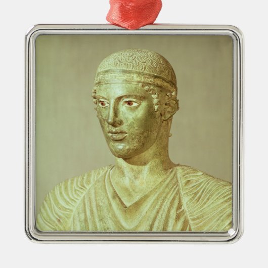 デルファイCharioteerの詳細、紀元前のc.470 メタルオーナメント (正面)