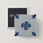 デルフトのクラシックな古書売買の青いタイル-花のモチーフ 缶バッジ (正面&裏面)