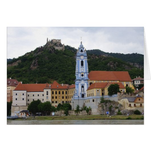 デルワハウのデュルンシュタイン (正面横)