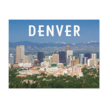 デンバーコロラドダウンタウンのスカイラインと山