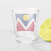 デンバー市旗と愛国的なショットグラス ショットグラス (裏面)