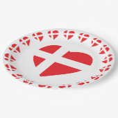 デンマークのハートの形の旗DANNEBROG ペーパープレート (アングル)