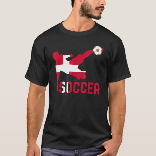 デンマーク代表サッカーサッカーデンマーク国旗の足跡 Tシャツ (正面)