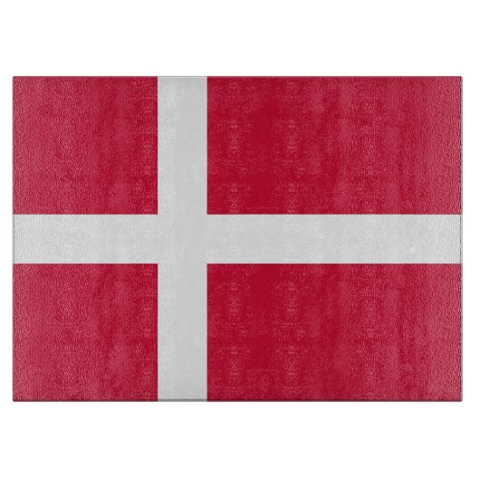 デンマーク国旗を掲げたガラス板 カッティングボード (正面)