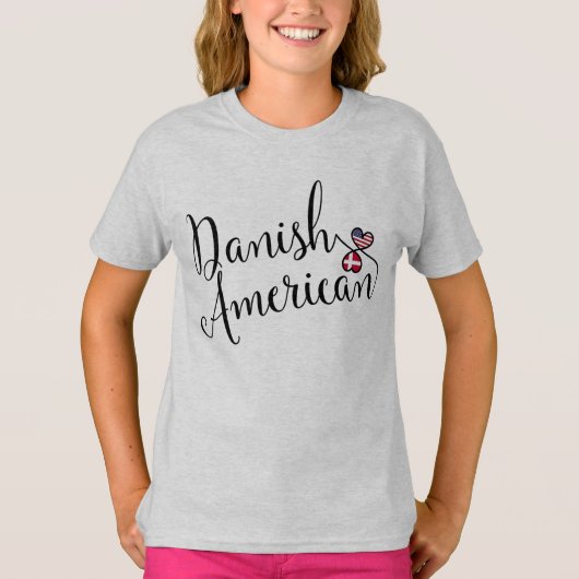 デンマーク系アメリカ人ハートTシャツ Tシャツ (正面)