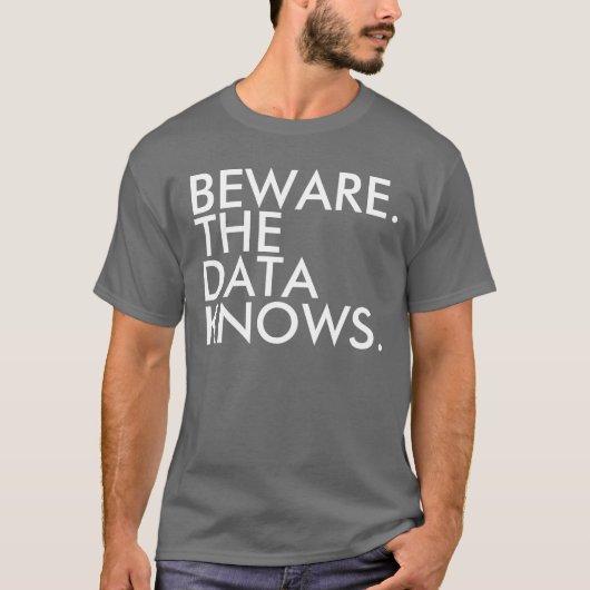 データがTシャツを認識していることに注意する Tシャツ (正面)
