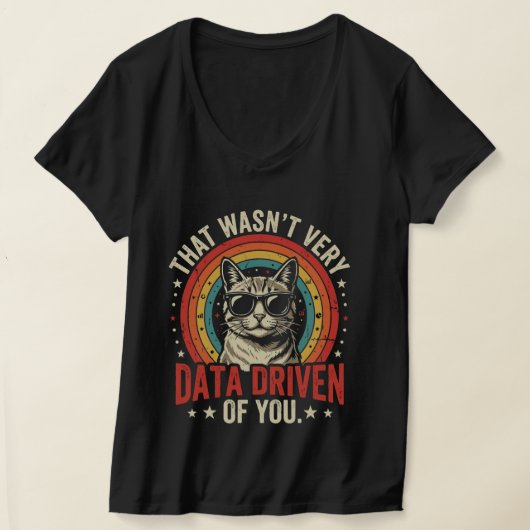 データとはあまり関係のない面白いデータアナリストの引用 Tシャツ (レイダウン)