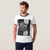 データ漏出 Tシャツ (正面フル)