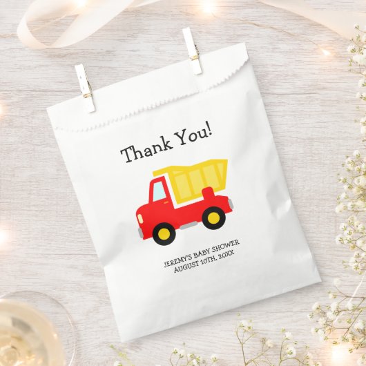 トイダンプトラック男の子ベビシャワーパーティーの好意バッグ フェイバーバッグ (クリップ留めされた状態)