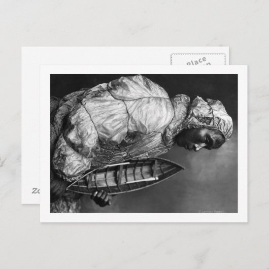 トイボート付き防水ジャケットを着用したカヤーカー ポストカード (正面/裏面)