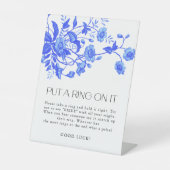 トイルフローラItブライダルシャワーゲームにリングや輪を置く 台座サイン (正面)