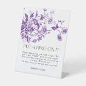 トイルフローラItブライダルシャワーゲームにリングや輪を置く 台座サイン (正面)