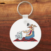 トイレおもしろいのブロックを取り外す配管工 キーホルダー (正面)