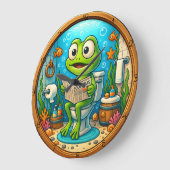 トイレのおもしろいカエル木探しフレーム ラージ壁時計 (傾斜)
