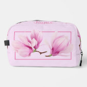 トイレトリパーソナライズされたーバッグ – ピンクマグノリア ドップキット (正面)