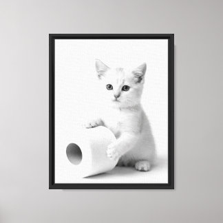 トイレペーパーを抱えた愛らしい白い子猫 ミニマル キャンバスプリント