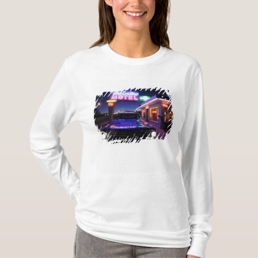 トゥカムカリ、ニューメキシコ州、アメリカ合衆国。ルート66 Tシャツ (正面)