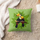 トゥカンデュオグリーン クッション (ブランケット)