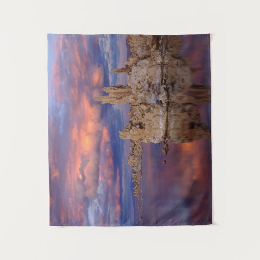 トゥファのフォーメーションMono Lake タペストリー (正面)