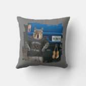 トゥルクNutz – リスおもしろいトトラックナット クッション (裏面)