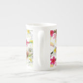 トゥーカンの鳥、パッションフラワー、プルメリア熱帯B ボーンチャイナマグカップ (裏面)