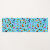 トゥーカンフラミンゴとアララのシームレスバードパターン ヨガマット (裏面(横))