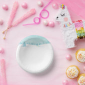 トウヒの木が茂る雪の多い冬の森林の風景 ペーパーボウル (パーティー)