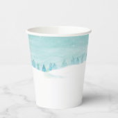 トウヒの木が茂る雪の多い冬の森林の風景 紙コップ (左)
