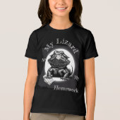 「トカゲが宿題を食べちゃった」ブラック トライブレンドTシャツ (正面)
