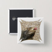 トカゲの舌の正方形Pin 缶バッジ (正面&裏面)