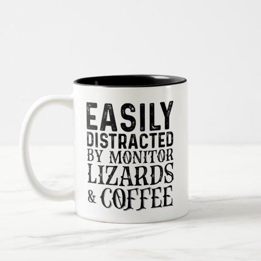 トカゲやコーヒーをモニターすることで気を取られる ツートーンマグカップ (左)