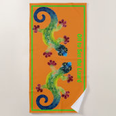 トカゲを見に出掛ける ビーチタオル (正面)