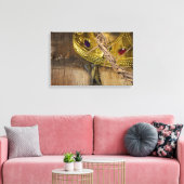 トゲと金ゴールドの冠と爪、 ネイル キャンバスプリント (インサイチュ (リビング))