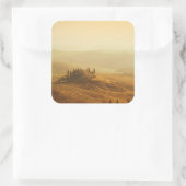 トスカーナのステッカーの風景の上の日の出 スクエアシール (バッグ)