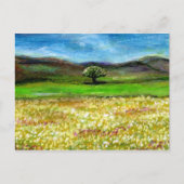 トスカーナの黄色い花畑の単生の木 ポストカード (正面)