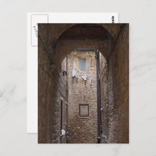 トスカーナ葉書で洗濯物を乾燥させる ポストカード (正面/裏面)