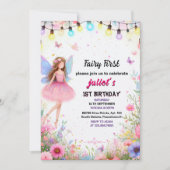 トップかわいいフローラピンクの女の子の妖精の最初の誕生日 招待状 (正面)