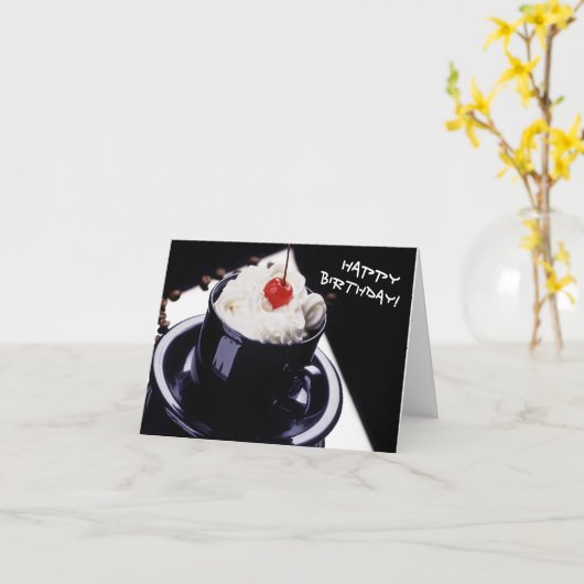 トップカードにさくらんぼがあるハッピーバースデー カード (黄色い花)