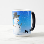トップハットにすてき雪だるまを雪に置く モーフィングマグカップ (正面右)