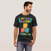 トドラー期の子どもの話す言葉を理解できるベビーシッター 保育園の先生 Tシャツ (正面フル)