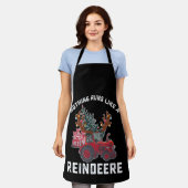 トナイ走レトラクターのトナカイ エプロン (着用した状態)