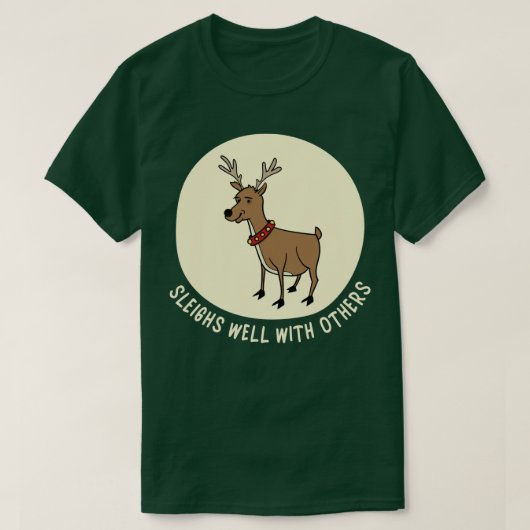 トナカイおもしろいのクリスマスプーンは両方ともよく眠る Tシャツ (デザイン正面)