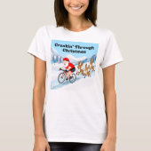 トナカイと山をサイクリングするサンタクロース Tシャツ (正面)