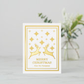 トナカイと雪片が二人でクリスマスを祝う 箔シーズンポストカード (立ち正面)