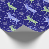 トナカイと雪片パターンブルーとグリーン ラッピングペーパー (角)