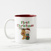 トナカイ初めてのクリスマスTシャツとギフト ツートーンマグカップ (左)