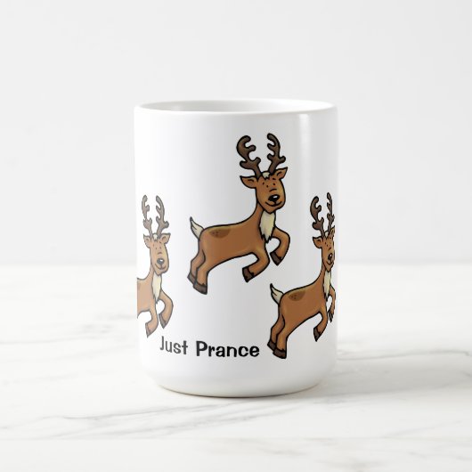 トナカイ-ちょうどマグは休日の意気揚々と歩きます コーヒーマグカップ (中央)